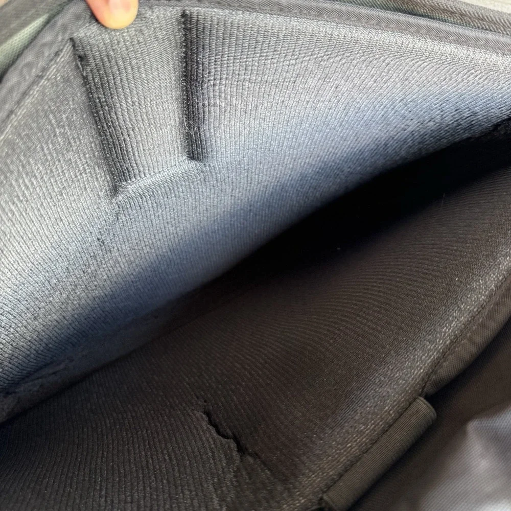Manhattan Portage clean interior